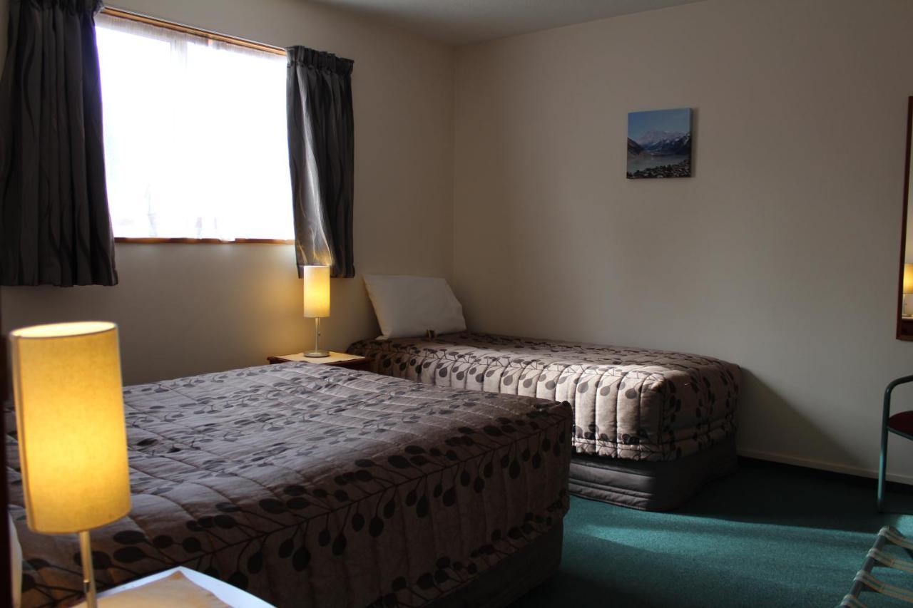 Asure Ambassador Motor Lodge Oamaru Extérieur photo