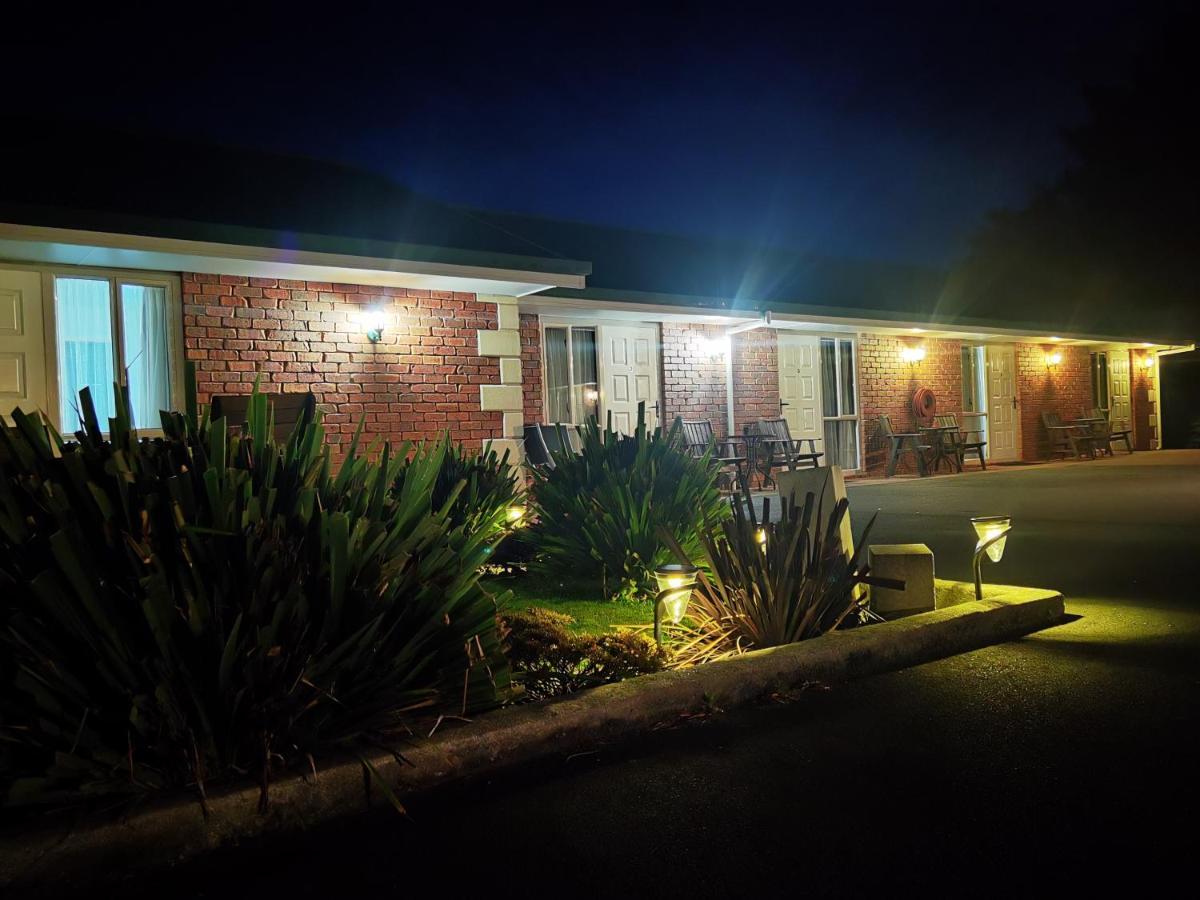 Asure Ambassador Motor Lodge Oamaru Extérieur photo