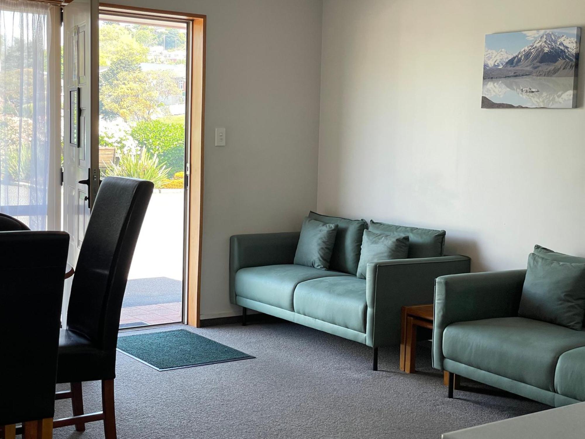 Asure Ambassador Motor Lodge Oamaru Extérieur photo