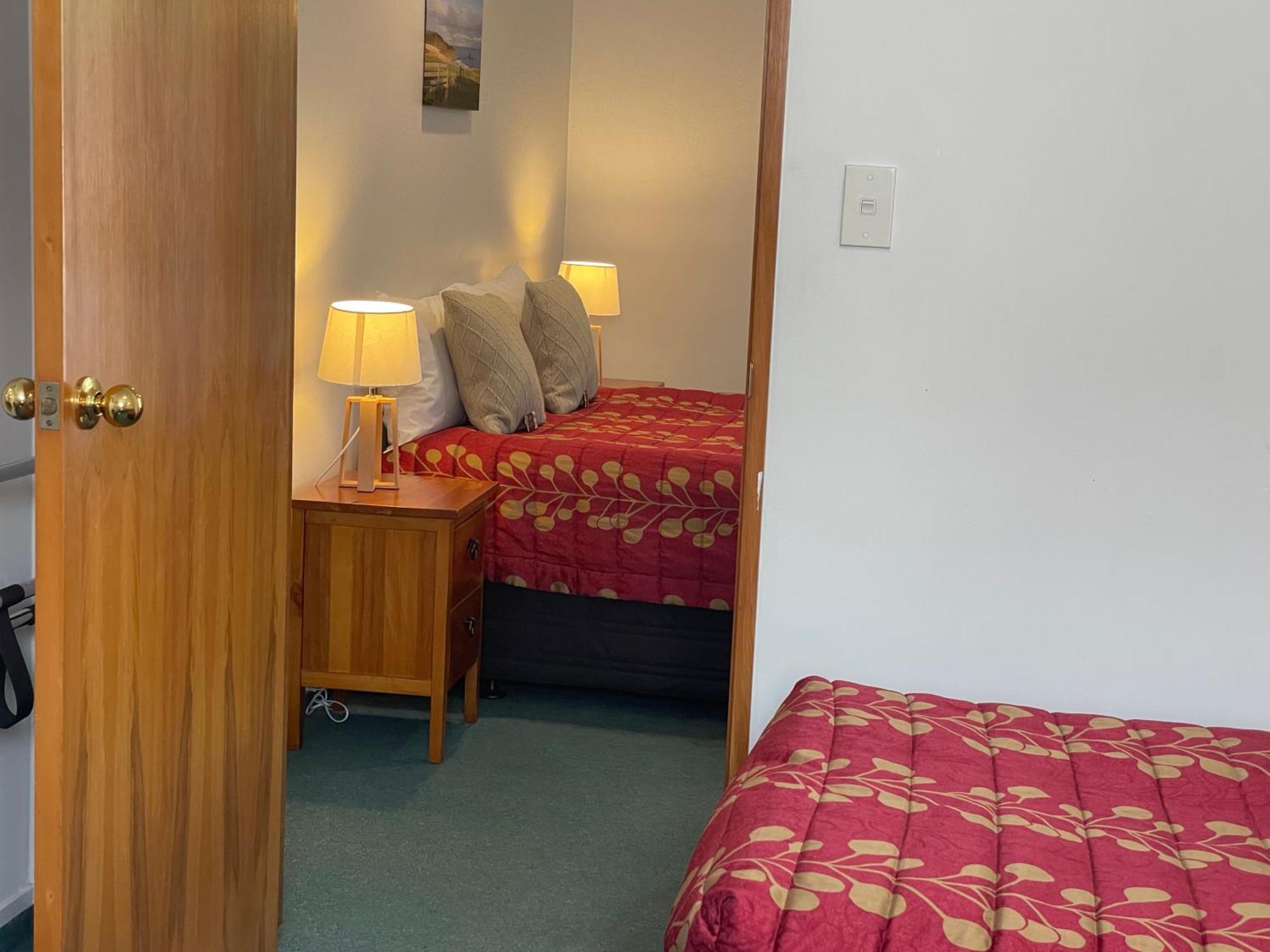 Asure Ambassador Motor Lodge Oamaru Extérieur photo