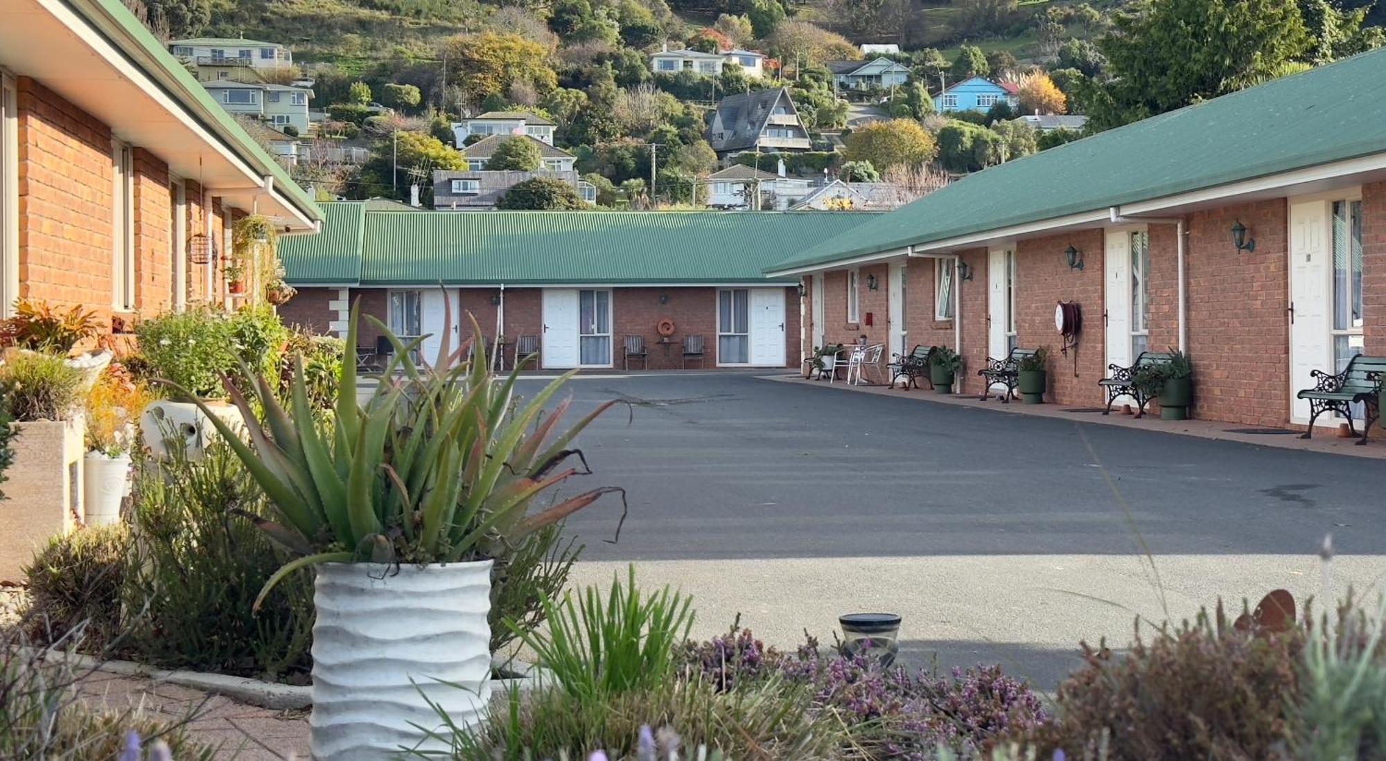 Asure Ambassador Motor Lodge Oamaru Extérieur photo