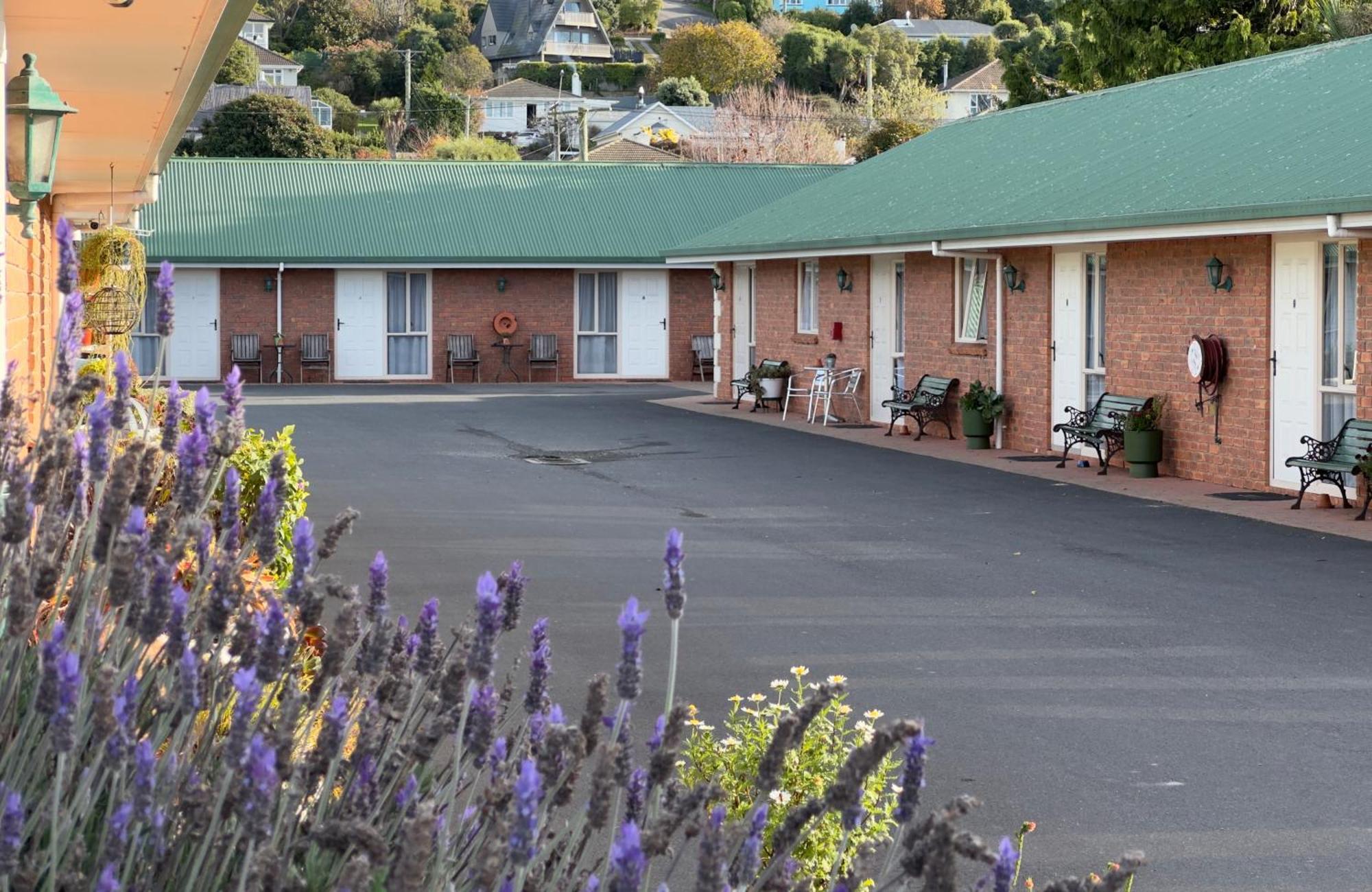 Asure Ambassador Motor Lodge Oamaru Extérieur photo